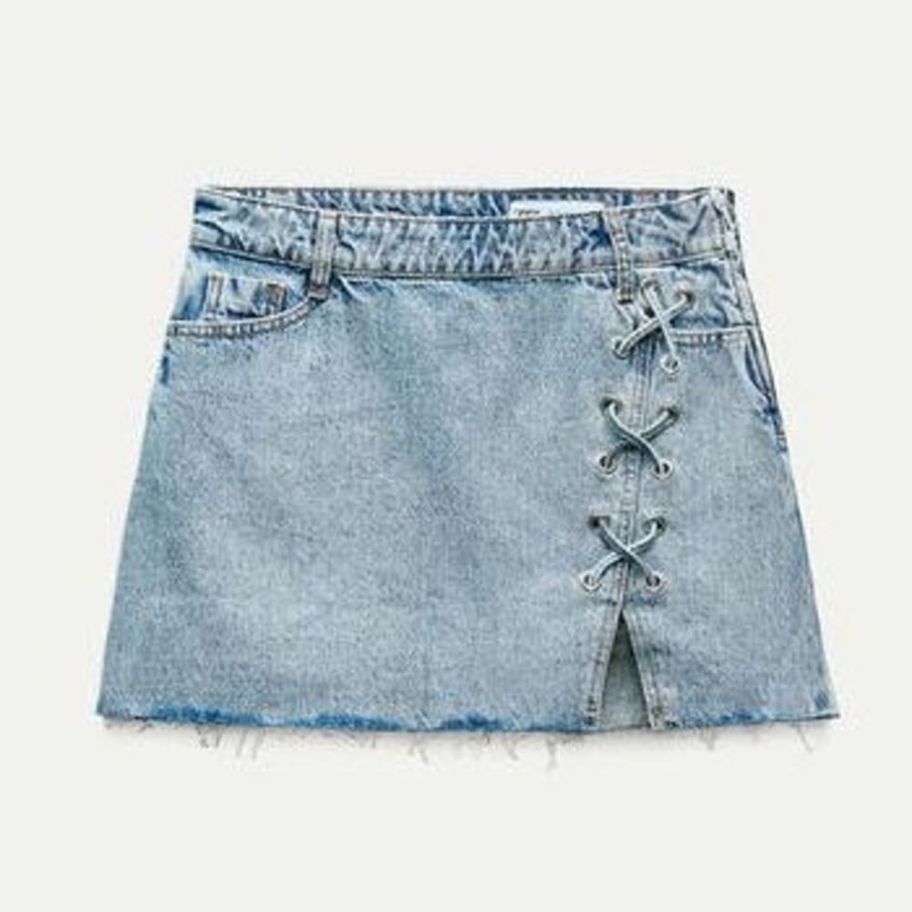 Zara Denim Size Lace Mini Skirt Size Small